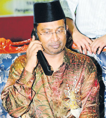 The rightful MB of Perak Datuk Dr. Zambry (courtesy of NST @ 22 Mei 2009)